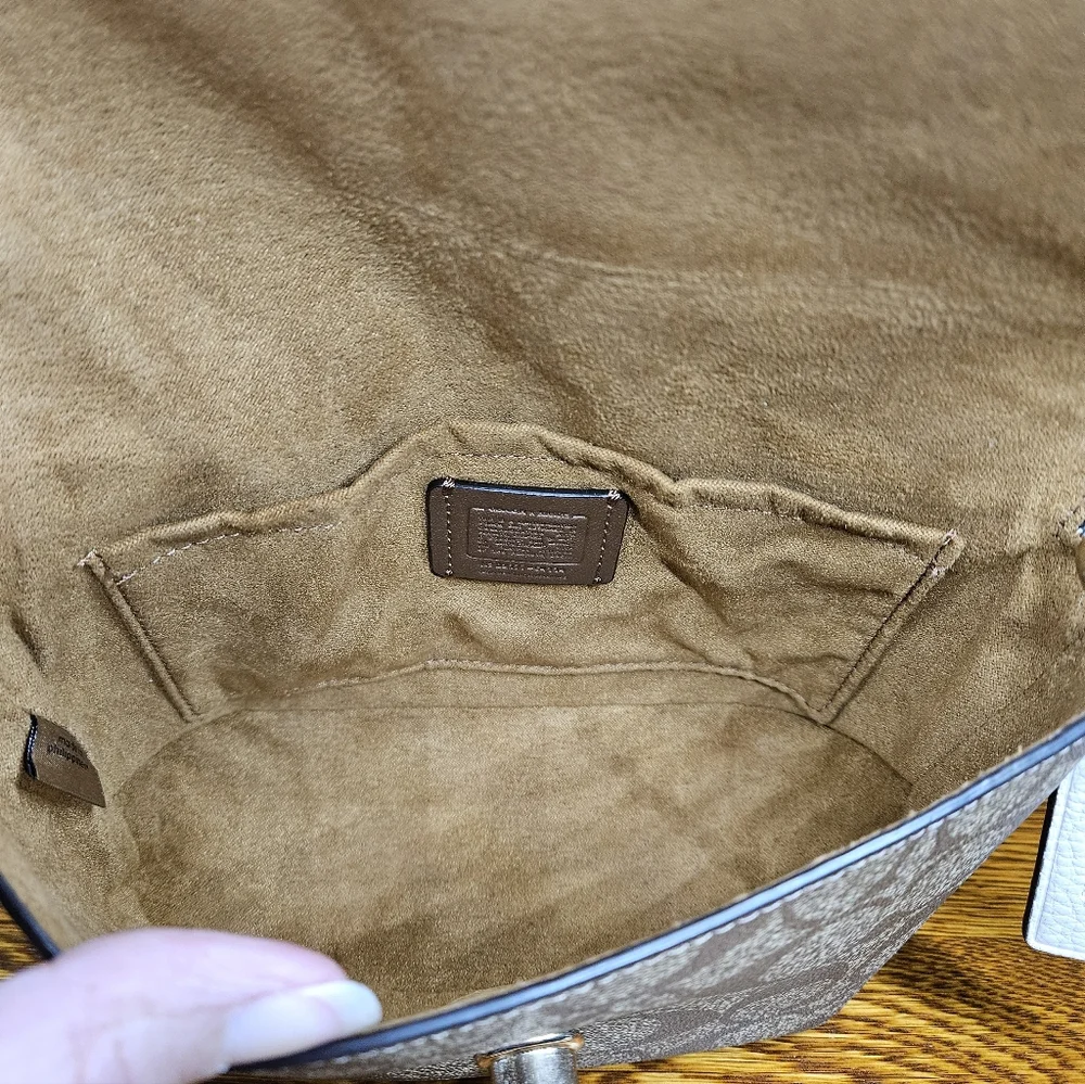 Coach x Peanuts Karlee Crossbody in Signature Canvas with Snoopy - Picture 12 of 16